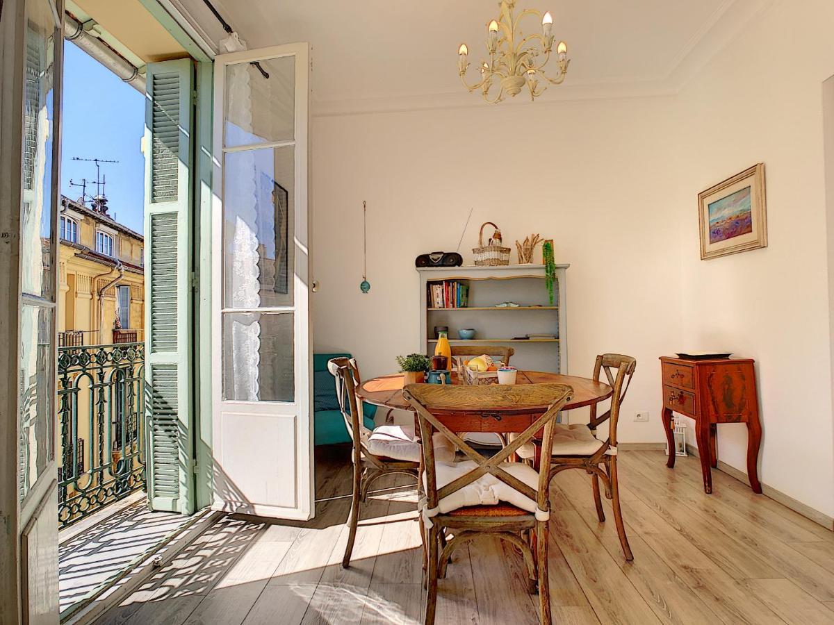 Nestor&Jeeves - Lavinia - Central - Close Sea Nisa Exterior foto
